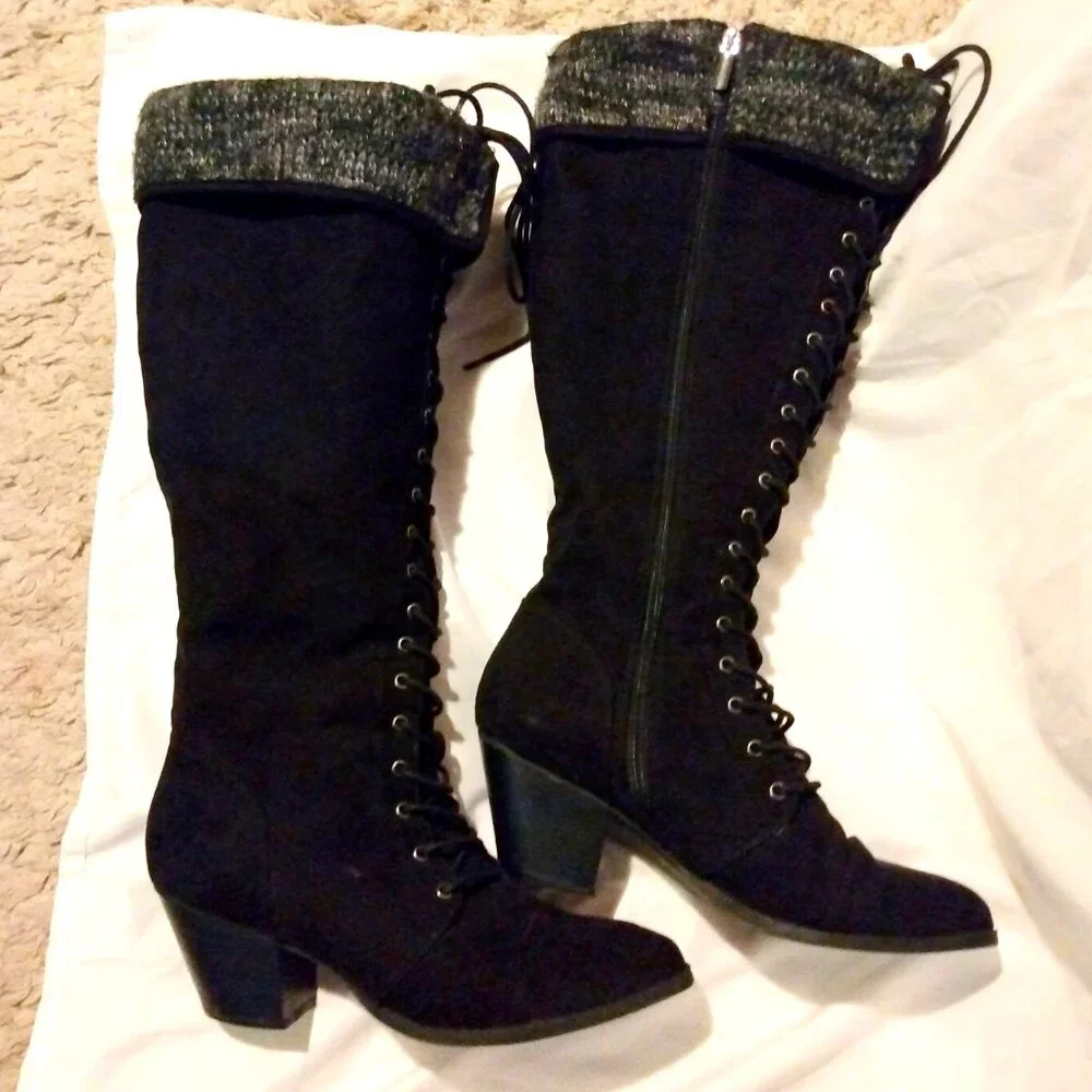 Torrid Black Lace Up Tall Boots 10.5WW Cozycore Streetwear Chunky Heel Combat - Picture 7 of 11